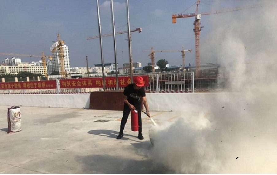 5消防演練.jpg 5消防演練.jpg