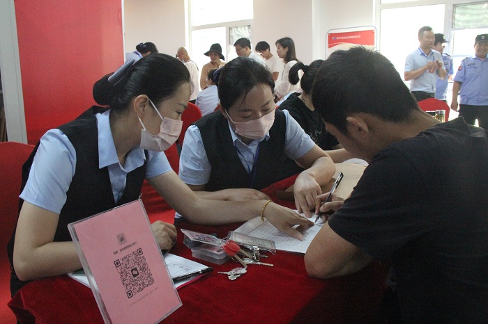 IMG_9573.JPG IMG_9573.JPG